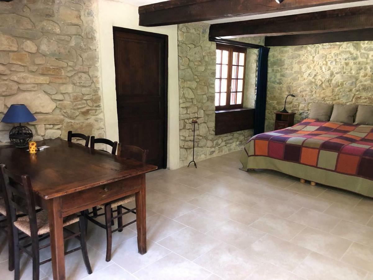 Weekend En Provence Bed & Breakfast Comps  Ngoại thất bức ảnh